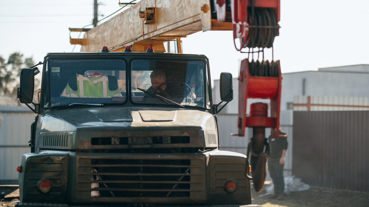 202603_UA_Placing-the-container-27